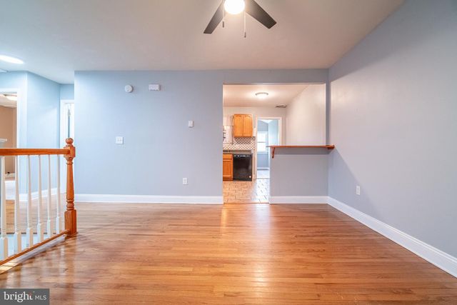 190 MASSA DR, Windsor, PA 17366