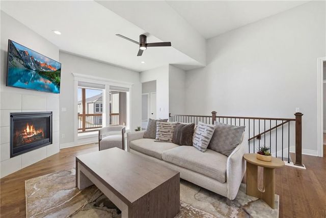 519 NW 110th Street, Kansas City, MO 64155