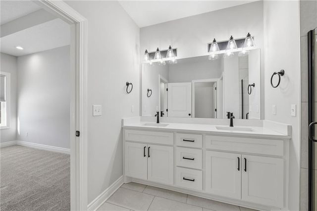 519 NW 110th Street, Kansas City, MO 64155