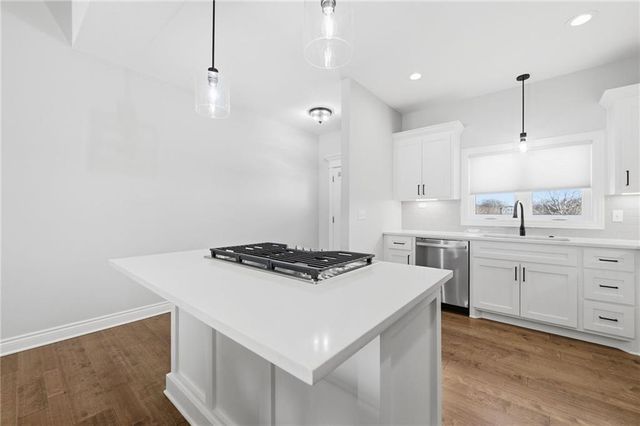 519 NW 110th Street, Kansas City, MO 64155