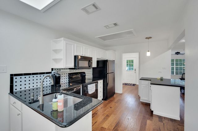 12752 Honeysuckle Circle, Eustace, TX 75124