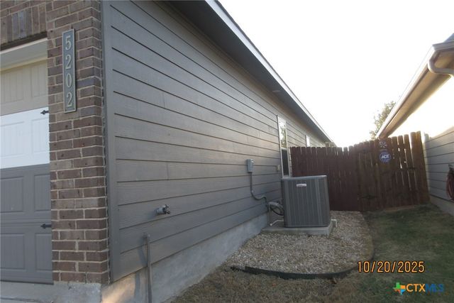 5202 Fenton Lane, Belton, TX 76513