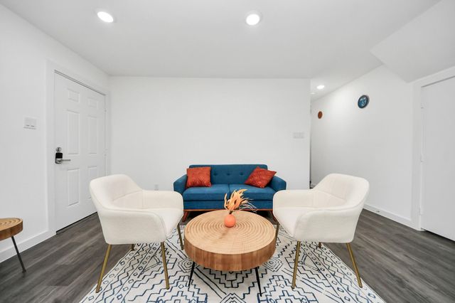 3912 Woolworth Street, Houston, TX 77026