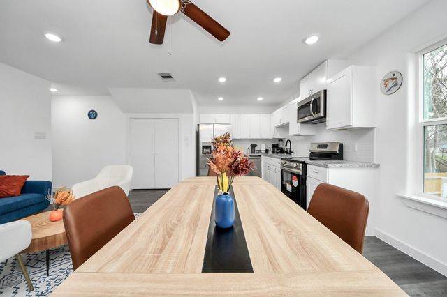 3912 Woolworth Street, Houston, TX 77026