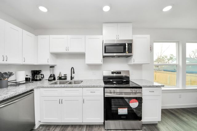 3912 Woolworth Street, Houston, TX 77026