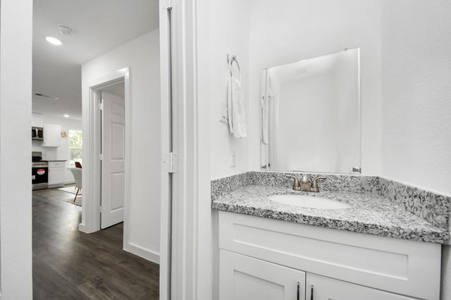 3912 Woolworth Street, Houston, TX 77026