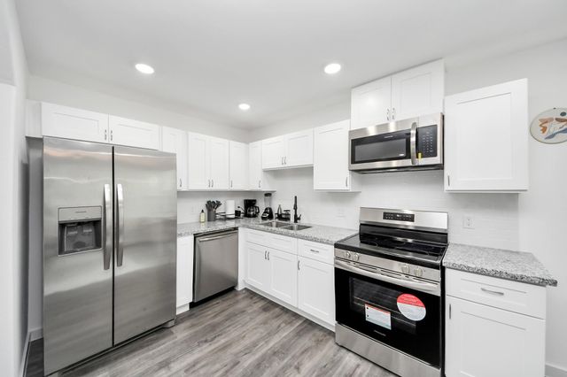 3912 Woolworth Street, Houston, TX 77026