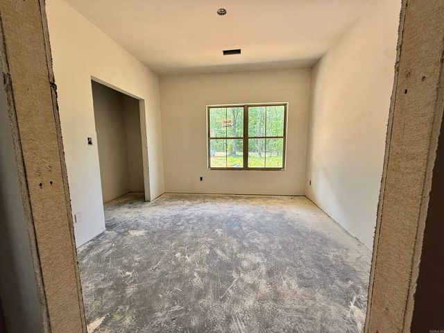 6838 Detonti Road, Bauxite, AR 72011