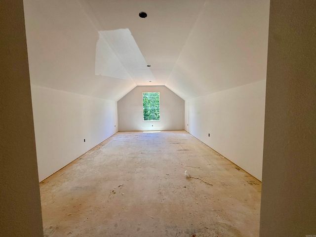 6838 Detonti Road, Bauxite, AR 72011