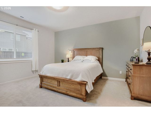 1102 S 31ST Ave, Cornelius, OR 97113
