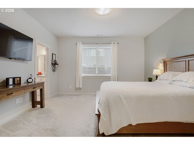 1102 S 31ST Ave, Cornelius, OR 97113