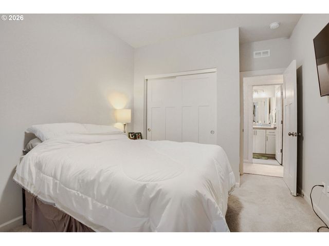 1102 S 31ST Ave, Cornelius, OR 97113