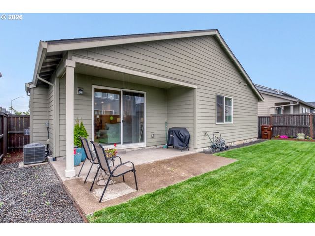 1102 S 31ST Ave, Cornelius, OR 97113