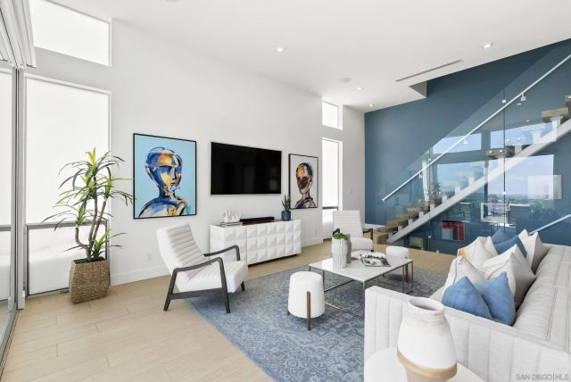 1621 Collingwood Dr., San Diego, CA 92109