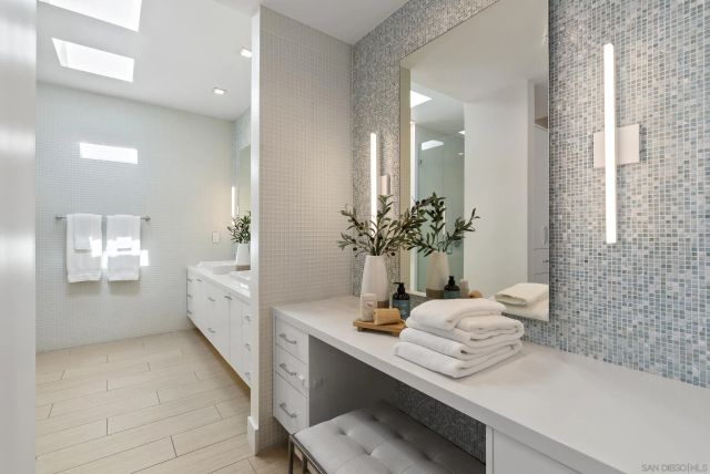 1621 Collingwood Dr., San Diego, CA 92109