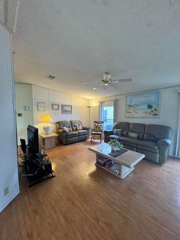 6539 Spanish Lakes Boulevard, Fort Pierce, FL 34951