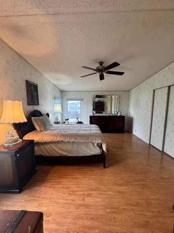 6539 Spanish Lakes Boulevard, Fort Pierce, FL 34951