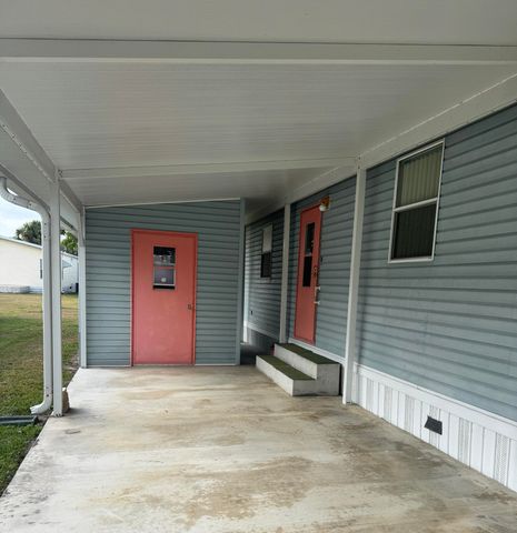 6539 Spanish Lakes Boulevard, Fort Pierce, FL 34951