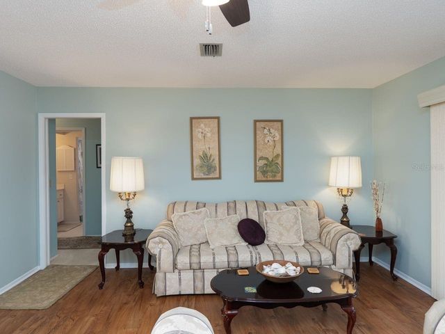 6 PINE RIDGE WAY, Englewood, FL 34223