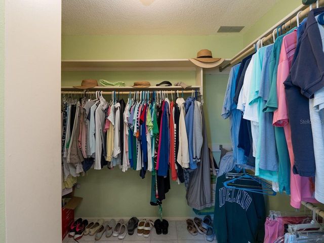 6 PINE RIDGE WAY, Englewood, FL 34223