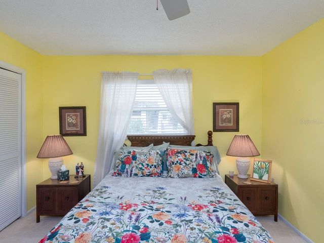 6 PINE RIDGE WAY, Englewood, FL 34223