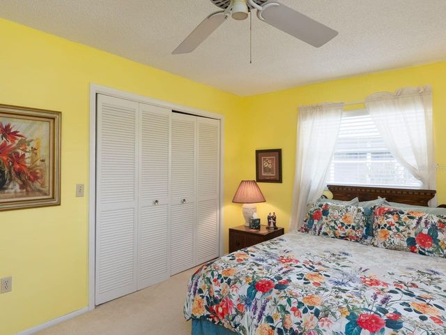 6 PINE RIDGE WAY, Englewood, FL 34223