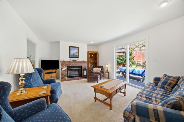 560 Terrace Avenue, Moss Beach, CA 94038