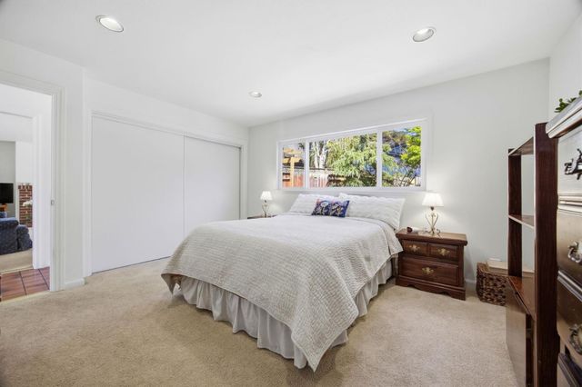 560 Terrace Avenue, Moss Beach, CA 94038