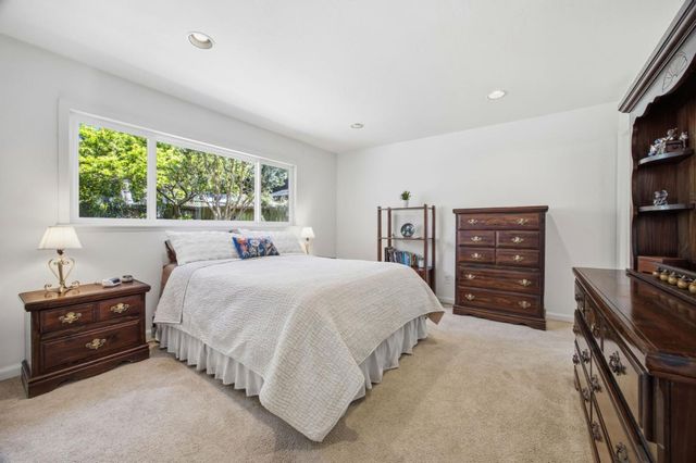 560 Terrace Avenue, Moss Beach, CA 94038