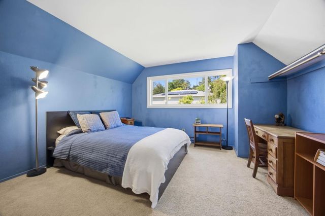560 Terrace Avenue, Moss Beach, CA 94038