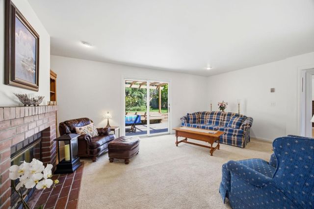 560 Terrace Avenue, Moss Beach, CA 94038