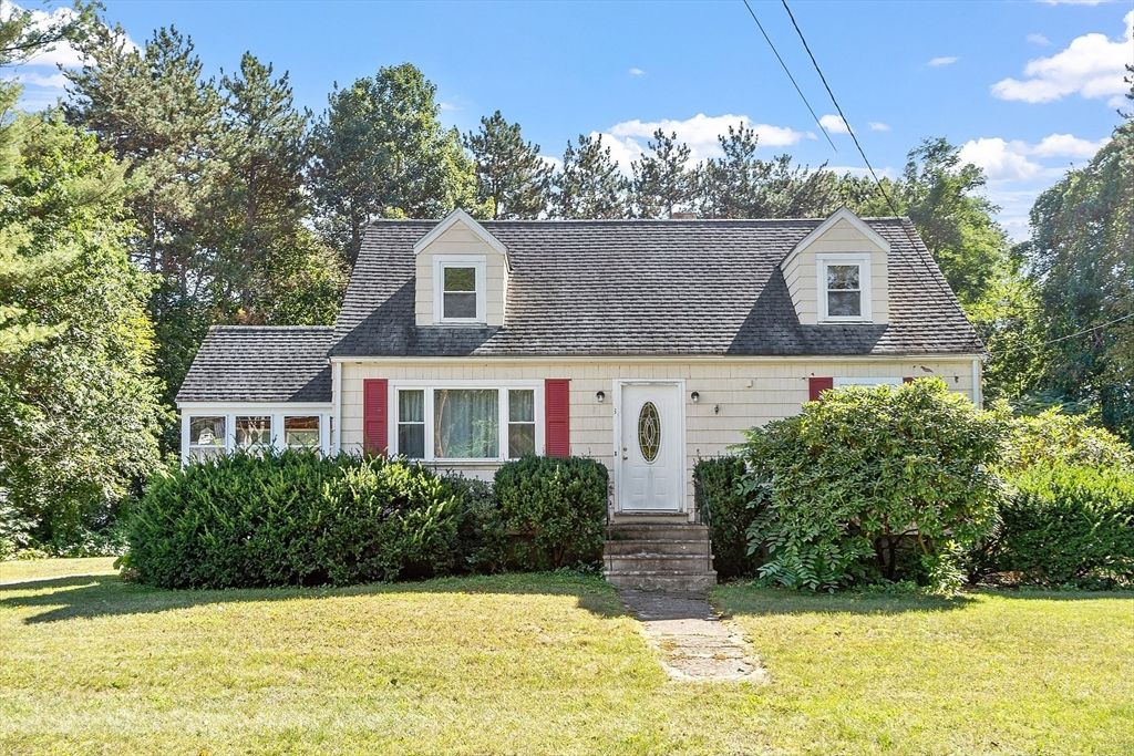 3 Catherine Ave, Wilmington, MA 01887