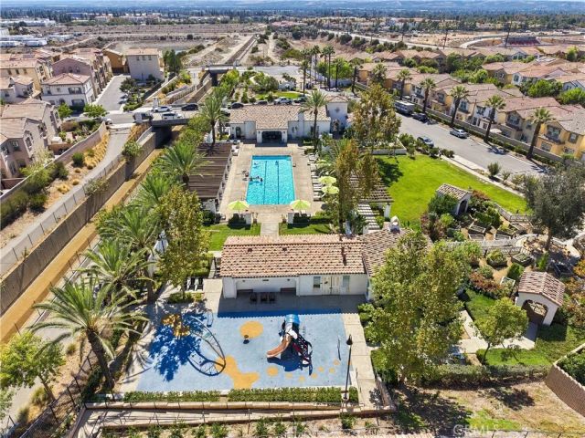 881 Pear Court, Upland, CA 91786