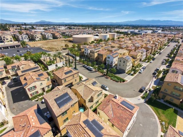 881 Pear Court, Upland, CA 91786