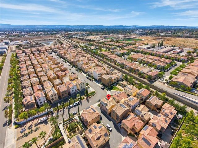 881 Pear Court, Upland, CA 91786