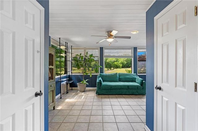 34 Chaumont Square NW, Atlanta, GA 30327