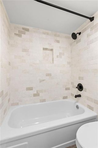 34 Chaumont Square NW, Atlanta, GA 30327