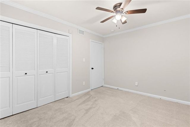 34 Chaumont Square NW, Atlanta, GA 30327