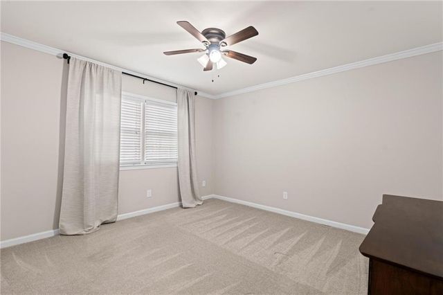 34 Chaumont Square NW, Atlanta, GA 30327