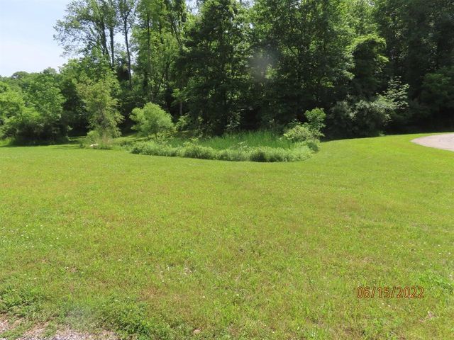 17420 Long Lake Drive, Cassopolis, MI 49031