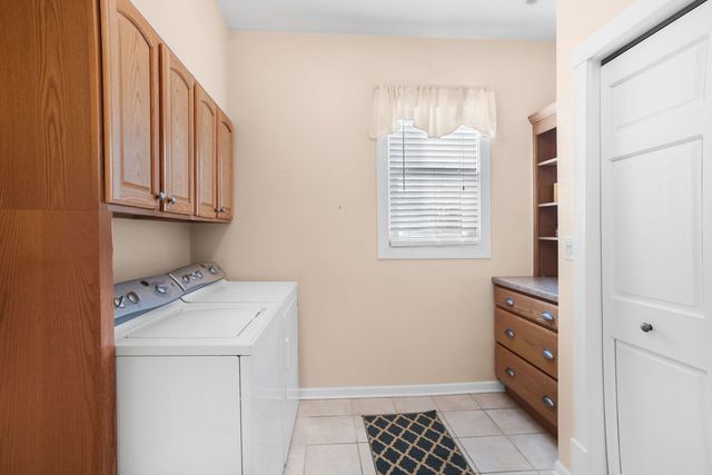 618 Woodward Street, Beecher, IL 60401