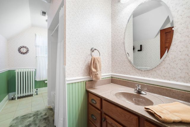 618 Woodward Street, Beecher, IL 60401