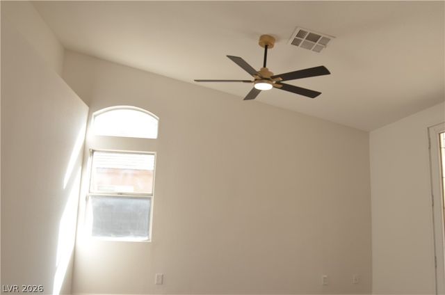 2825 Glen Aulin Street, Las Vegas, NV 89108