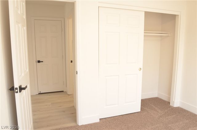 2825 Glen Aulin Street, Las Vegas, NV 89108