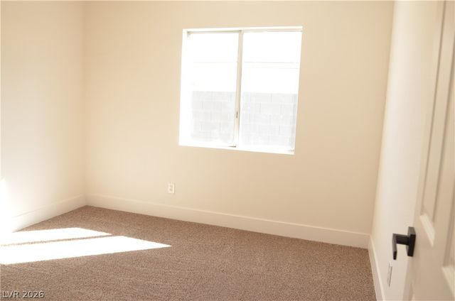 2825 Glen Aulin Street, Las Vegas, NV 89108