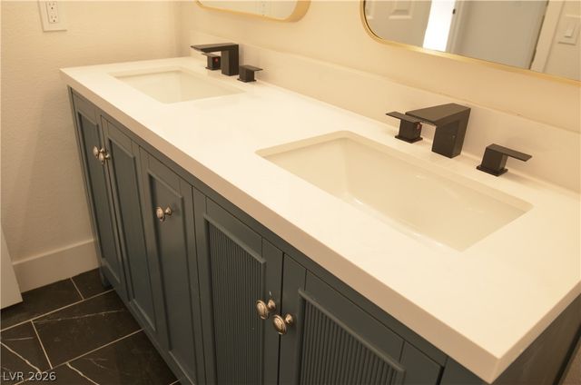 2825 Glen Aulin Street, Las Vegas, NV 89108