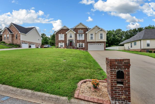 1582 Rembrandt Dr, Clarksville, TN 37040