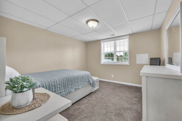 1582 Rembrandt Dr, Clarksville, TN 37040