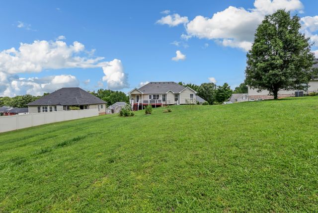 1582 Rembrandt Dr, Clarksville, TN 37040