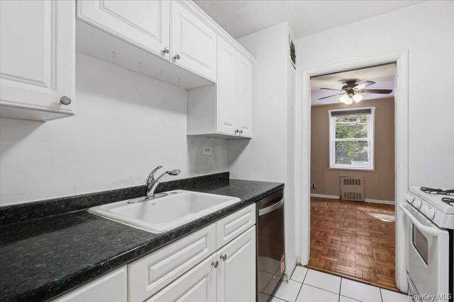 75 W 238th Street 2D, Bronx, NY 10463
